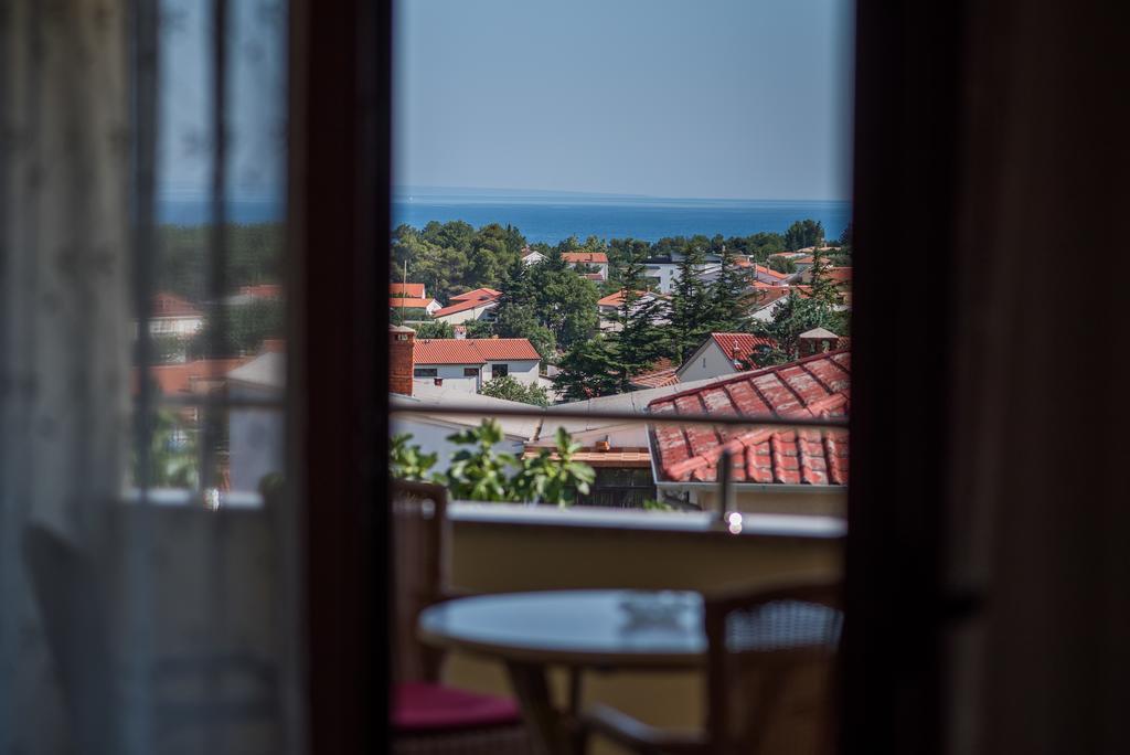 Apartman Slavko Krk Town Exterior foto