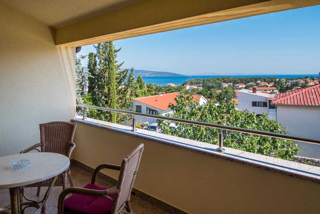 Apartman Slavko Krk Town Exterior foto